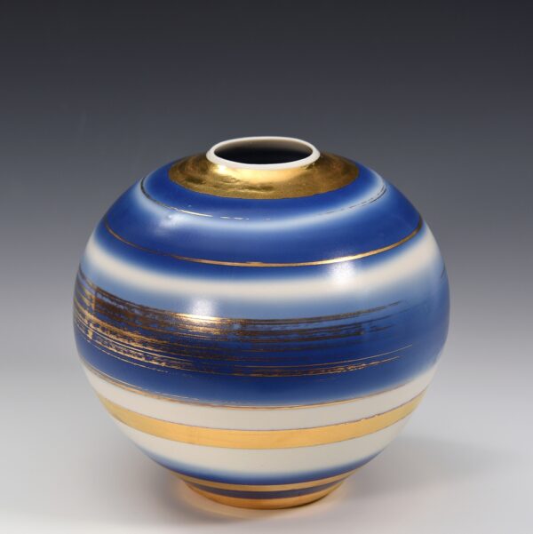 Round Porcelain Vase – Blue, White & 24K Gold - Image 2