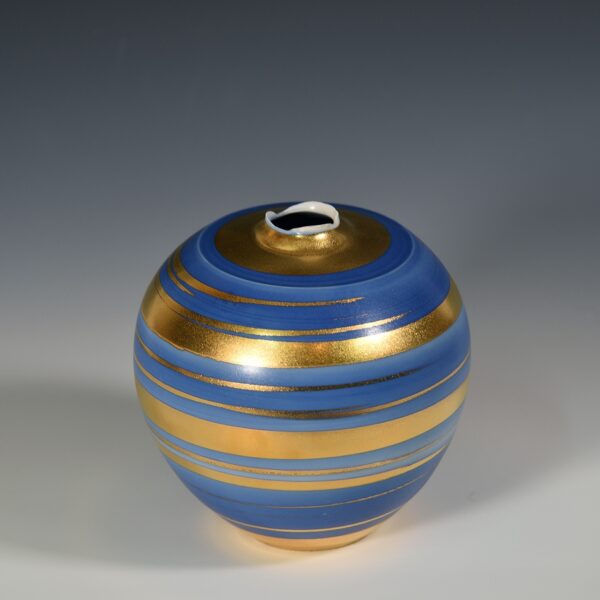 Handcrafted Porcelain Vase – Cobalt Blue, White & 24K Gold - Image 2