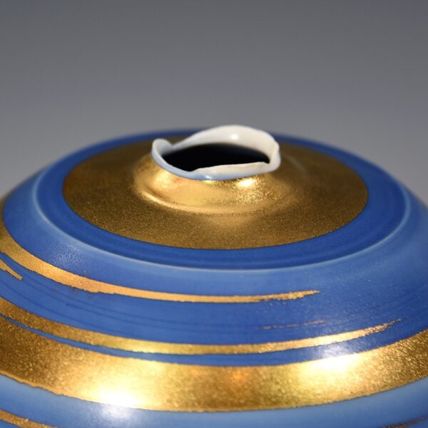Handcrafted Porcelain Vase – Cobalt Blue, White & 24K Gold - Image 3
