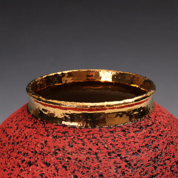 Round Ceramics Stoneware Vase with 24-Karat Gold Rim - Image 3