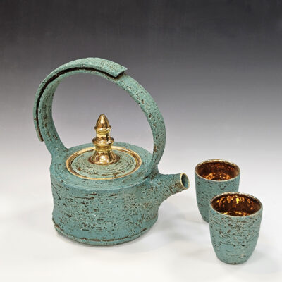 קומקום אבנית טורקיז עם זהב 24 קראט